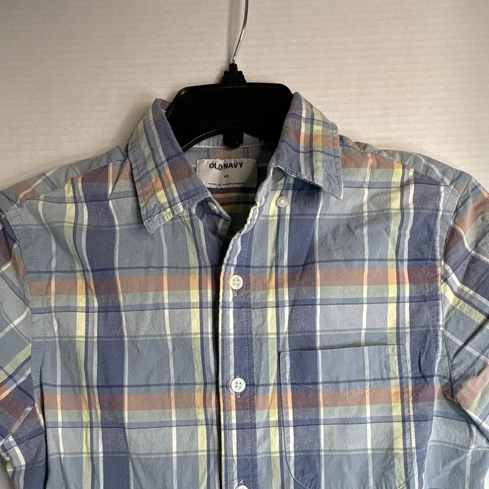 Old Navy Boys Blue Plaid Shortsleeved Button Up Shirt Size Xs
